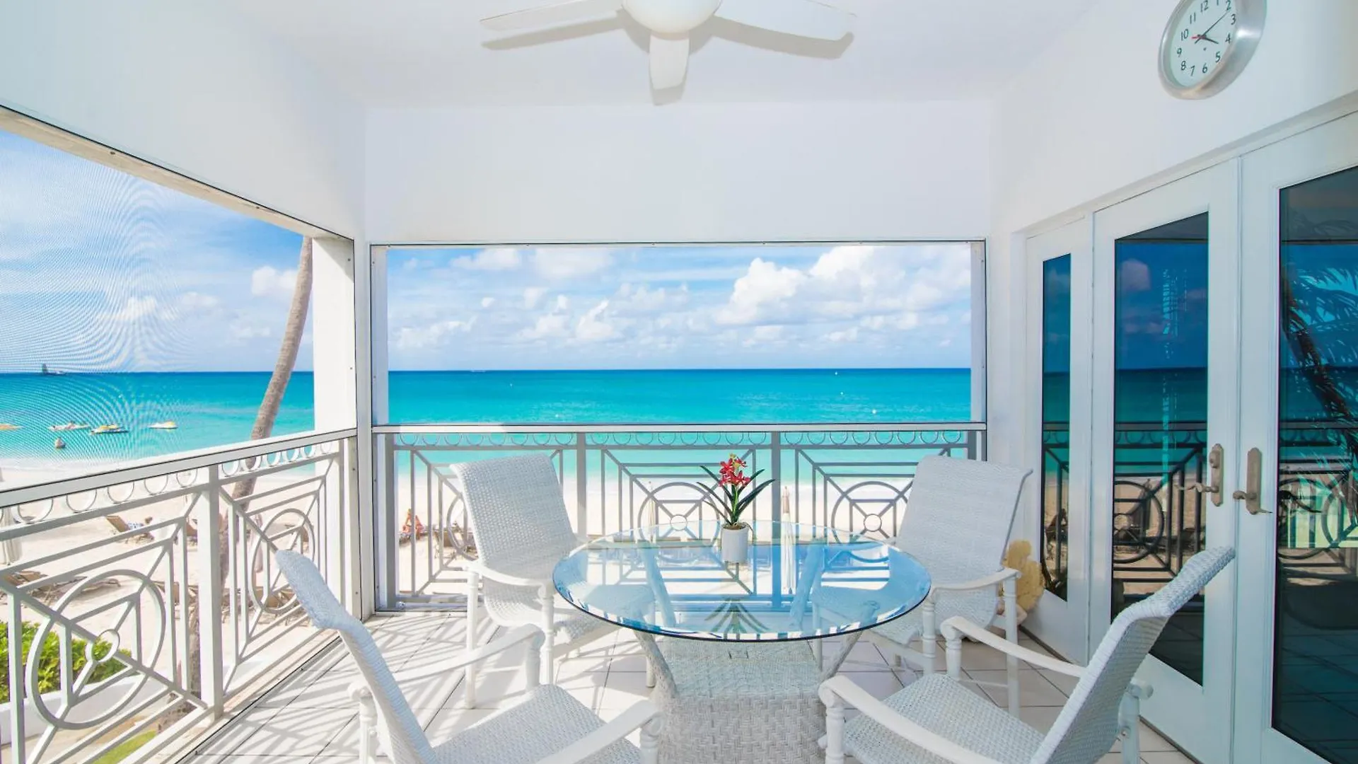 Regal Beach Club George Town Aparthotel