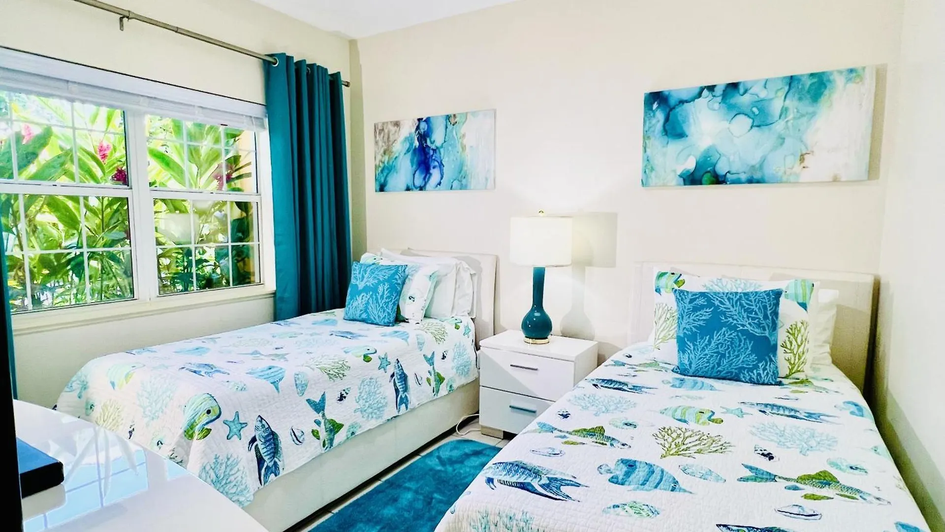 Aparthotel Regal Beach Club George Town