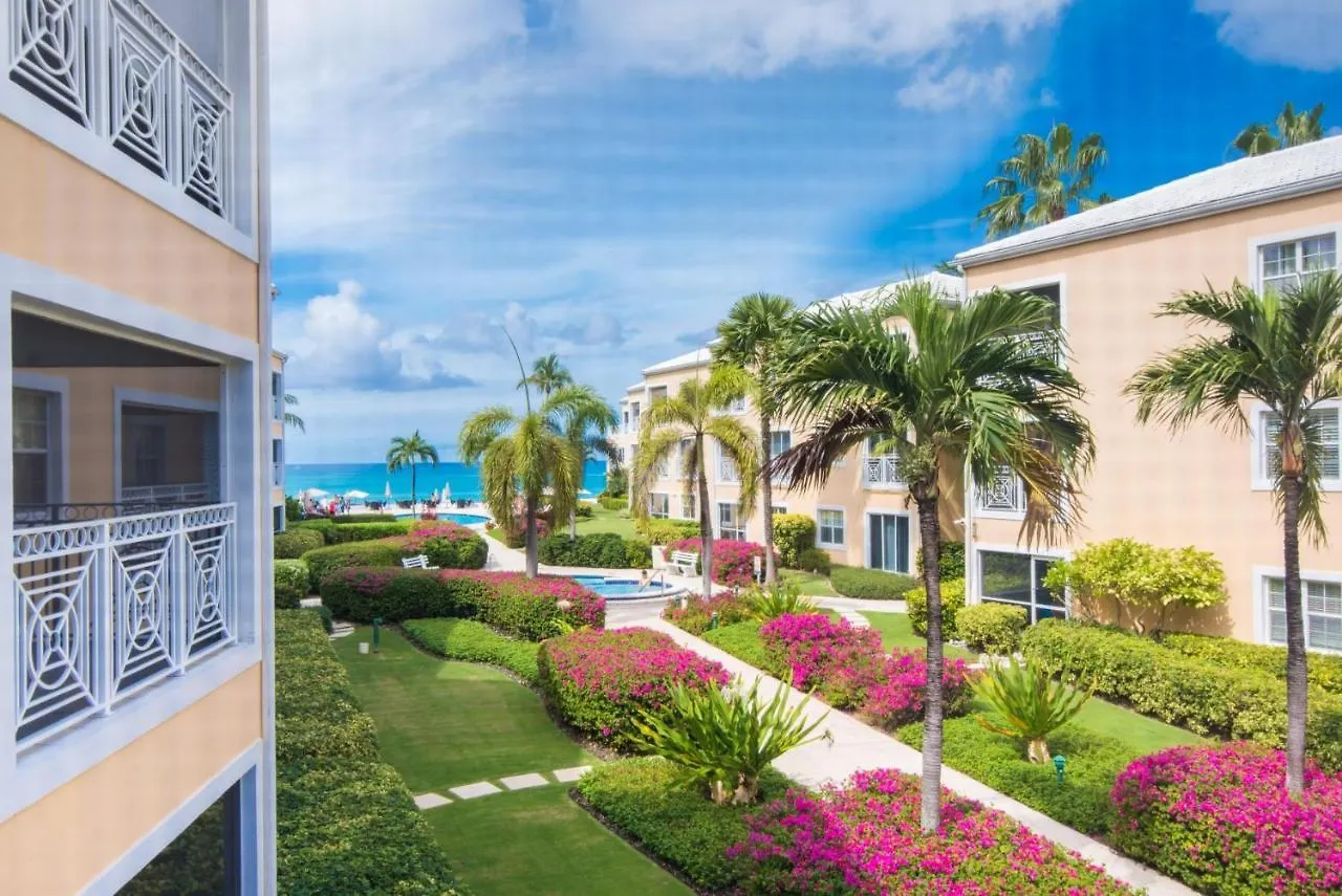 Hotel apartamentowy Regal Beach Club George Town