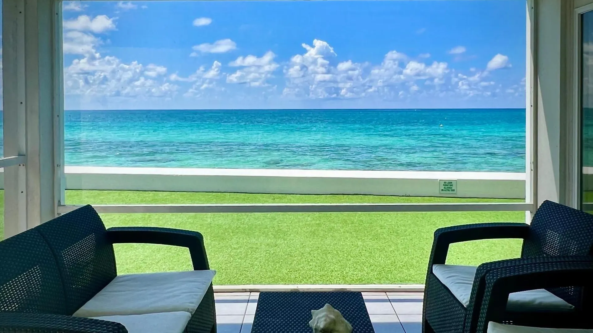 Regal Beach Club George Town 4*,