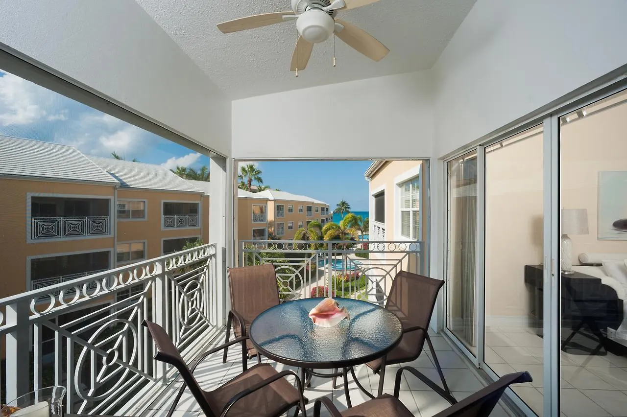 Hotel apartamentowy Regal Beach Club George Town